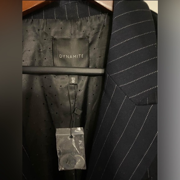 DYNAMITE Pinstripe Blazer - Large - Picture 6 of 7